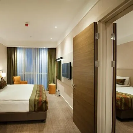 Отель Hm Commerce