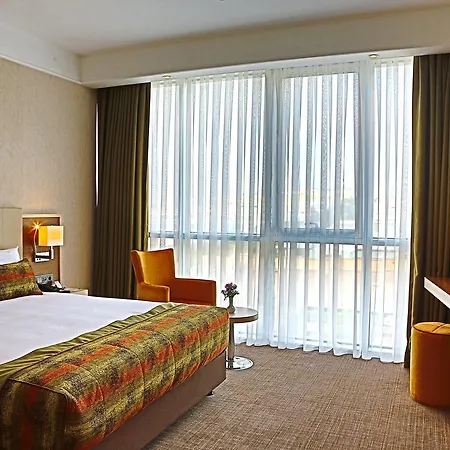 Отель Hm Commerce