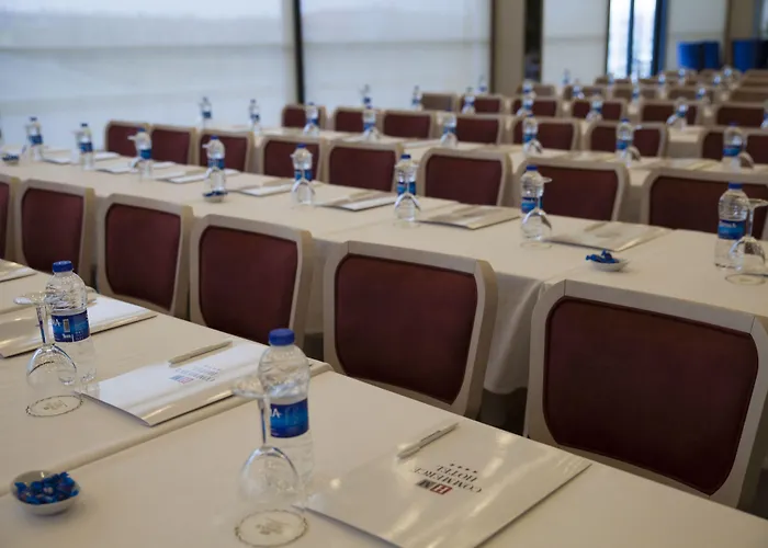 Hotel Hm Commerce 5*